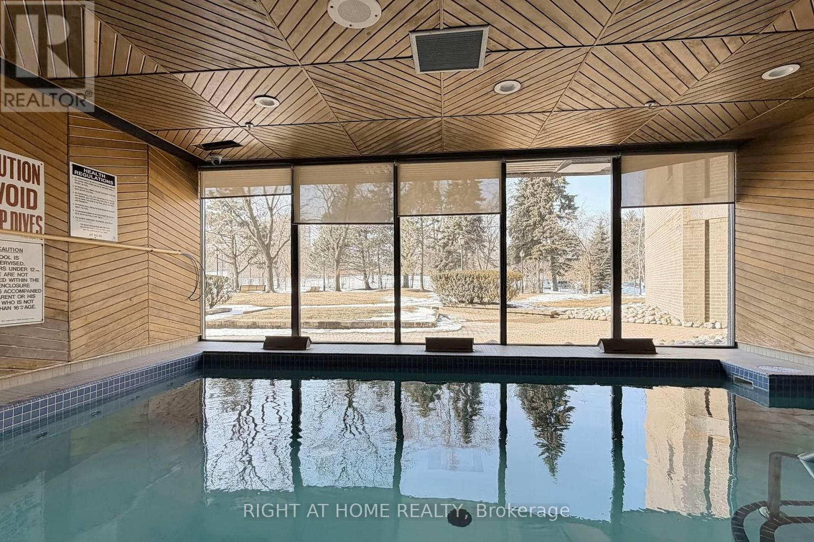 2009 - 40 Richview Road, Toronto, Ontario  M9A 5C1 - Photo 41 - W12942080