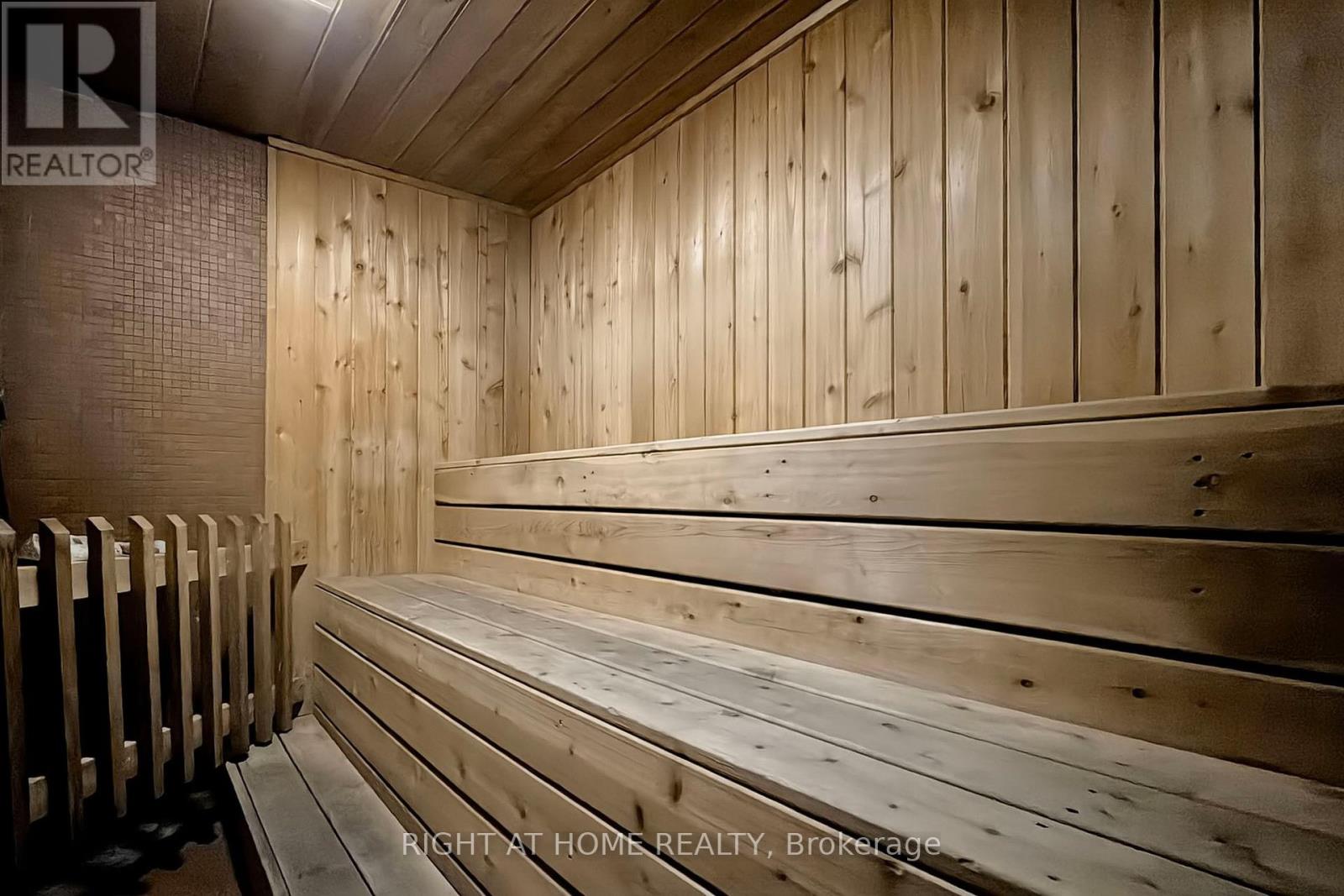 2009 - 40 Richview Road, Toronto, Ontario  M9A 5C1 - Photo 42 - W12942080