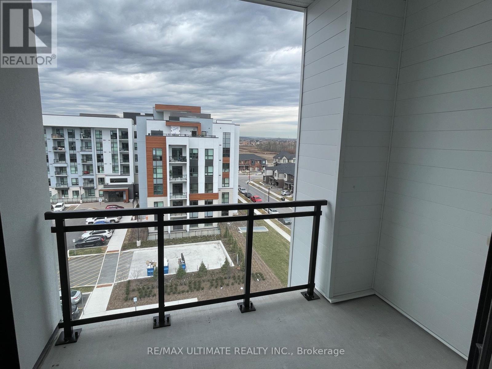 611 - 470 Gordon Krantz Avenue, Milton, Ontario  L9E 1Z3 - Photo 6 - W12942092