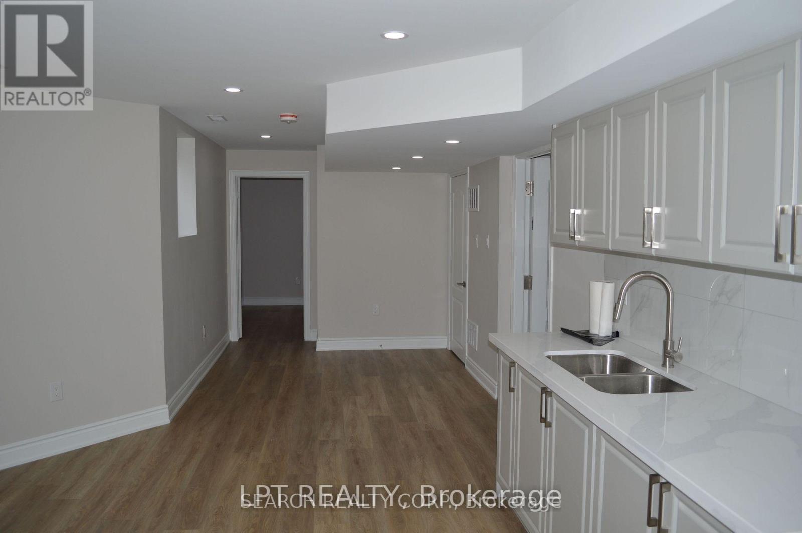 795 Bessy Trail Bsmt Trail, Milton, Ontario  L9T 0G5 - Photo 4 - W12942104