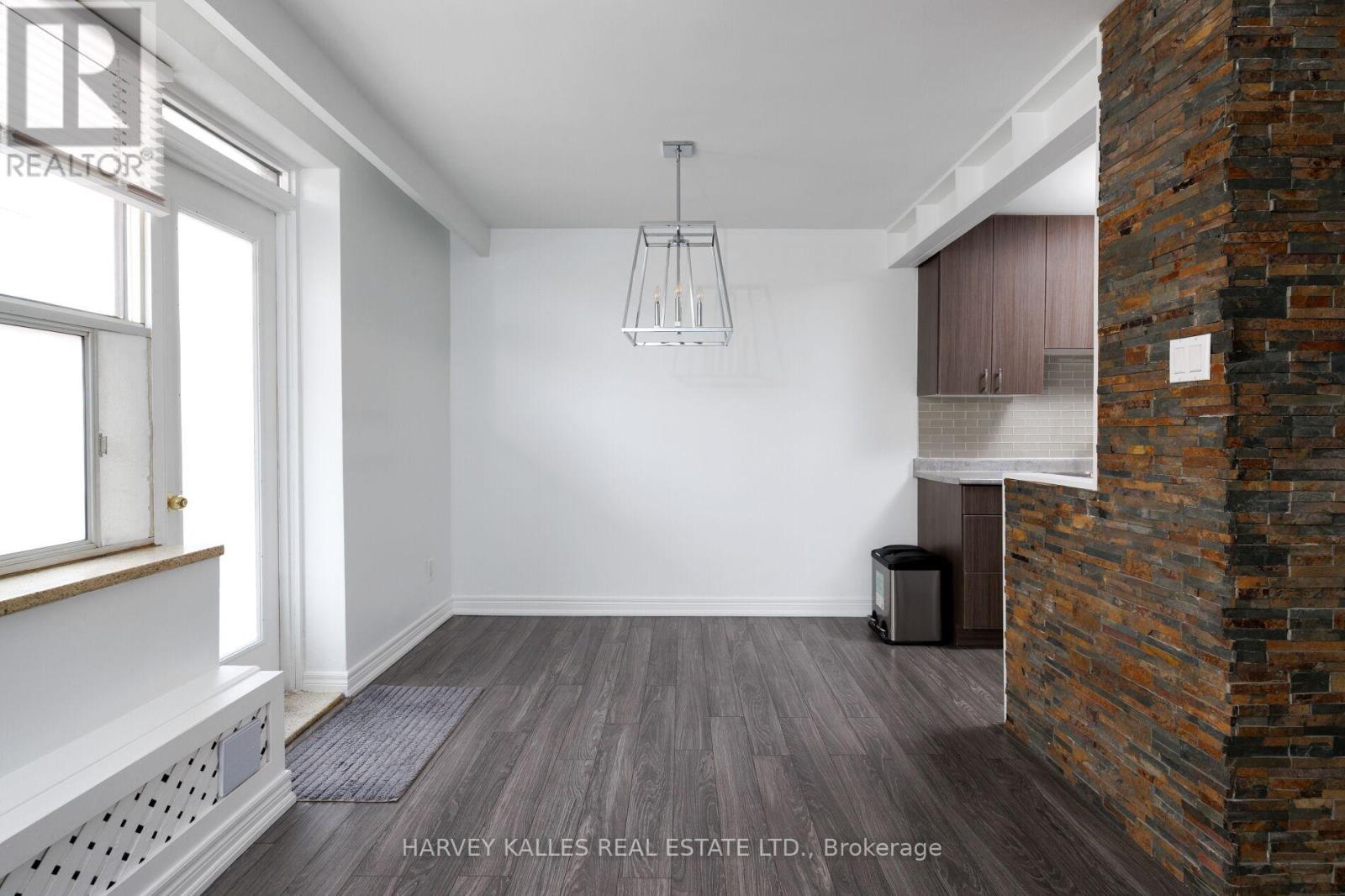 304 - 50 Gulliver Road, Toronto, Ontario  M6M 2N2 - Photo 10 - W12942108