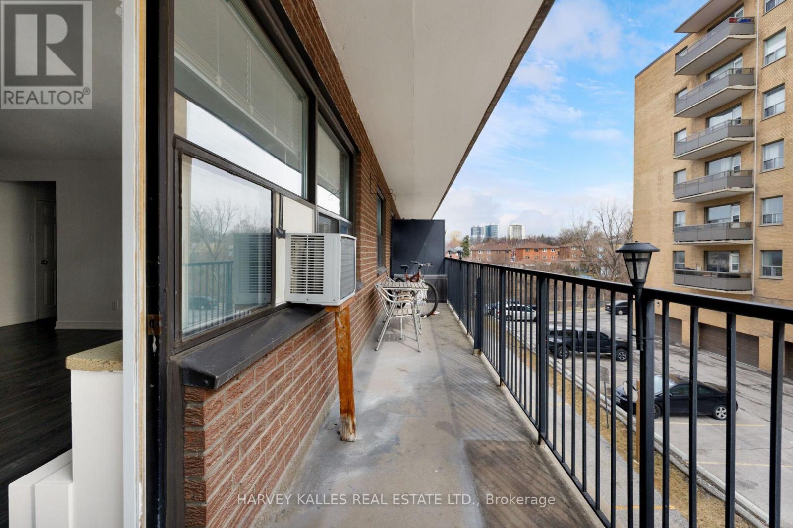 304 - 50 Gulliver Road, Toronto, Ontario  M6M 2N2 - Photo 12 - W12942108