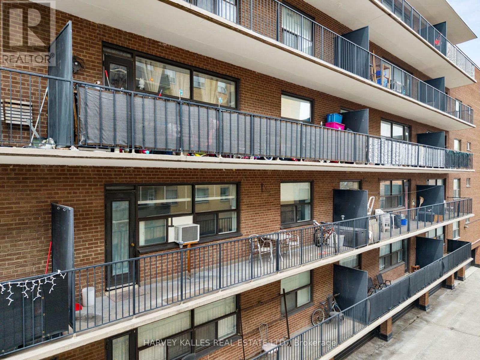 304 - 50 Gulliver Road, Toronto, Ontario  M6M 2N2 - Photo 13 - W12942108