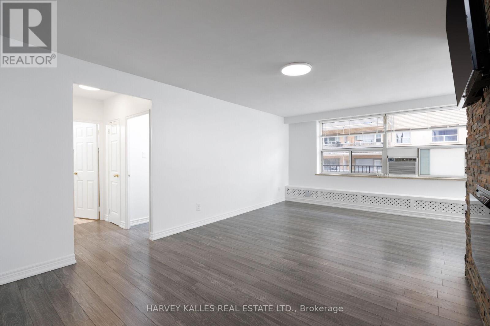 304 - 50 Gulliver Road, Toronto, Ontario  M6M 2N2 - Photo 21 - W12942108