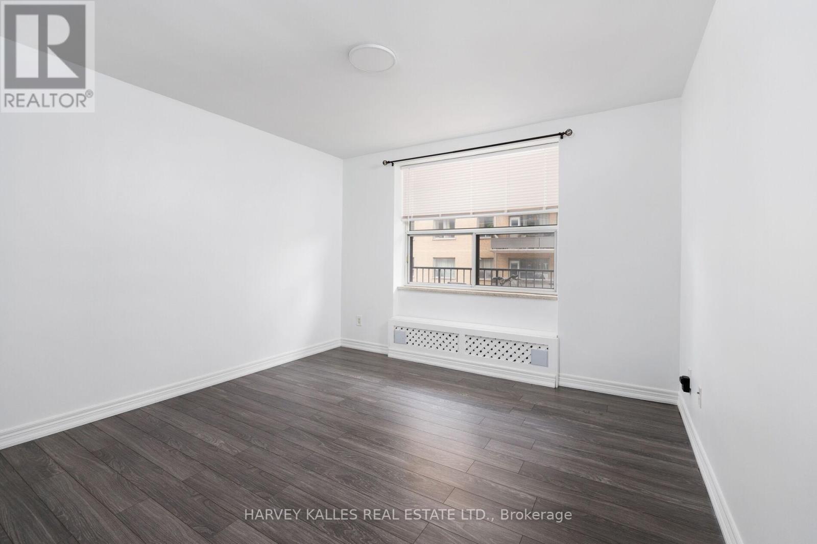 304 - 50 Gulliver Road, Toronto, Ontario  M6M 2N2 - Photo 23 - W12942108