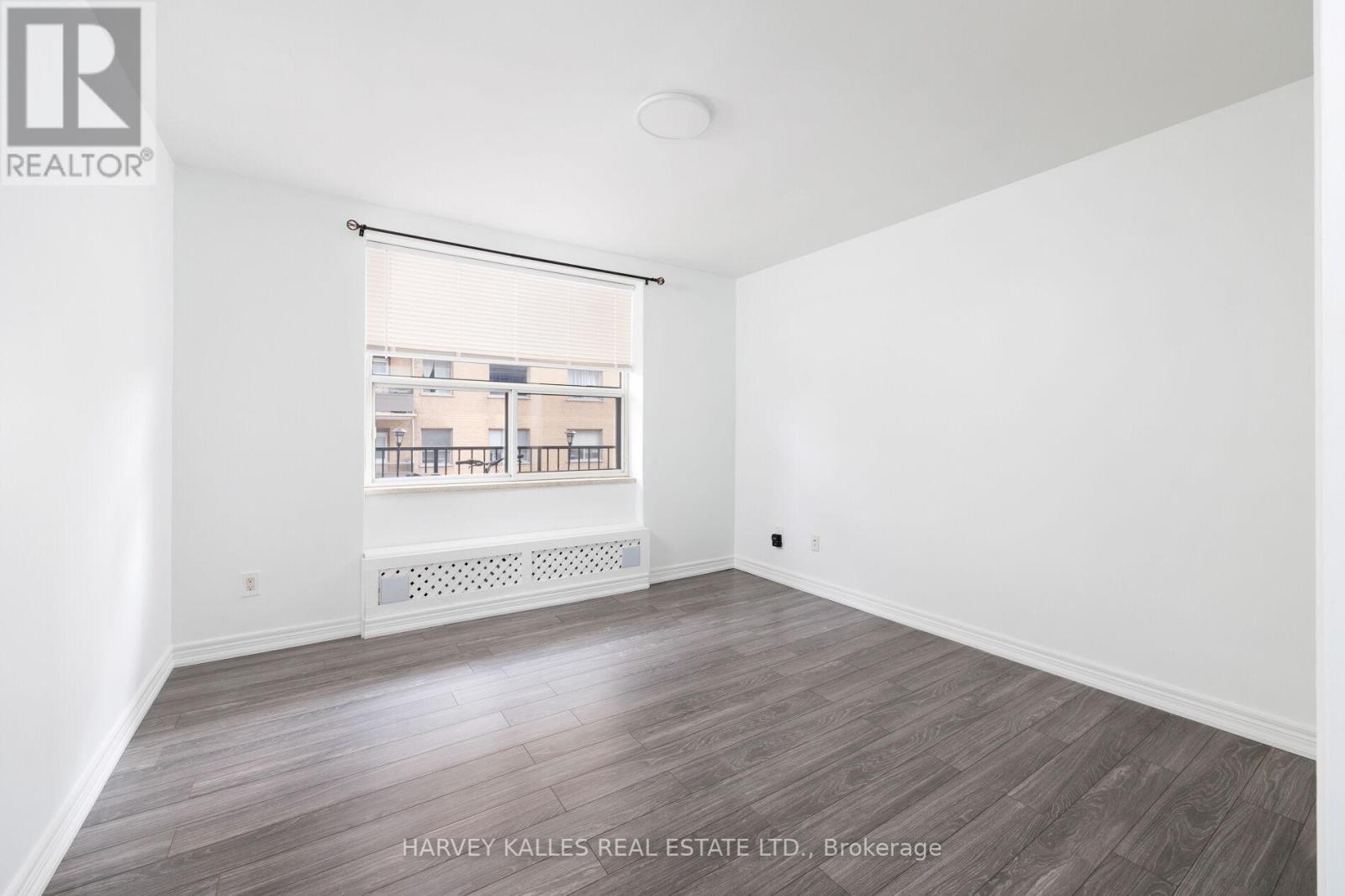 304 - 50 Gulliver Road, Toronto, Ontario  M6M 2N2 - Photo 25 - W12942108