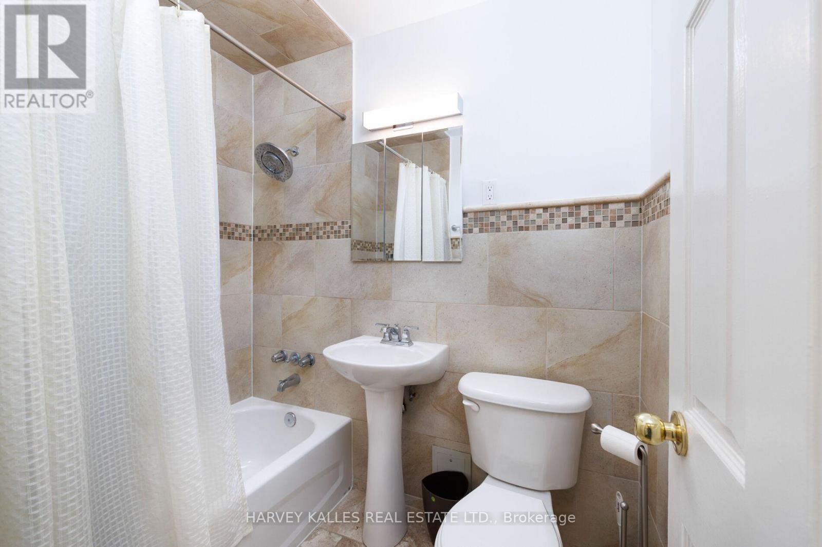 304 - 50 Gulliver Road, Toronto, Ontario  M6M 2N2 - Photo 27 - W12942108