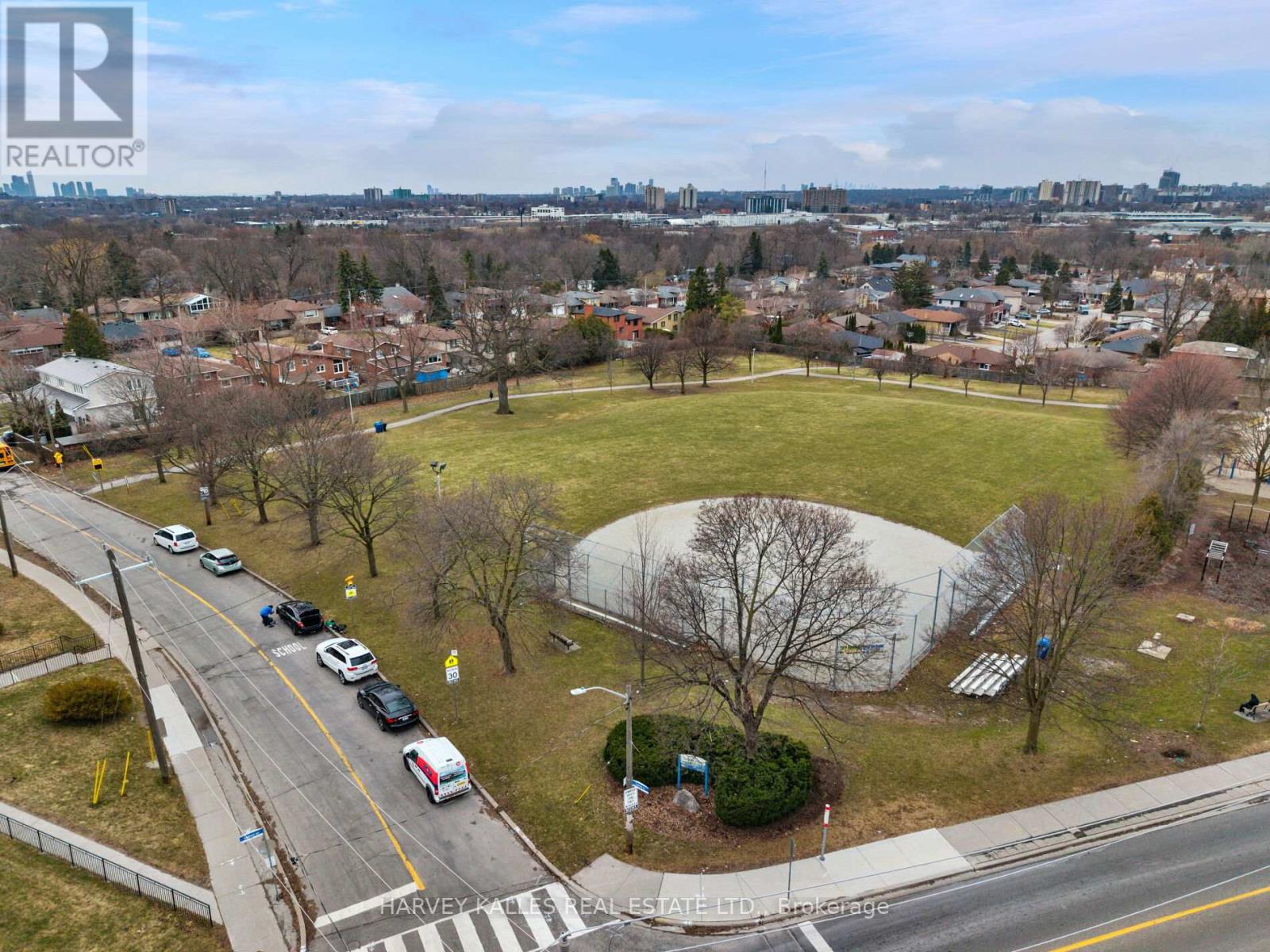 304 - 50 Gulliver Road, Toronto, Ontario  M6M 2N2 - Photo 33 - W12942108