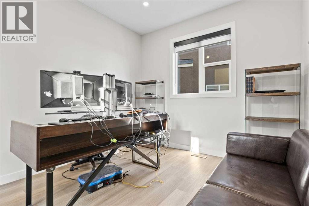 68 Walcrest View SE, Calgary, Alberta  T2X 4G3 - Photo 19 - A2285905