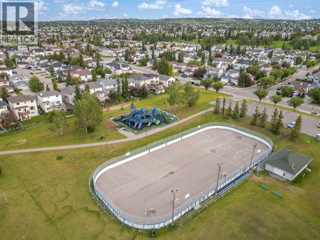 18 Hidden Creek Rise Nw, Calgary, Alberta T3A 6L5 - Photo 38 - A2290878