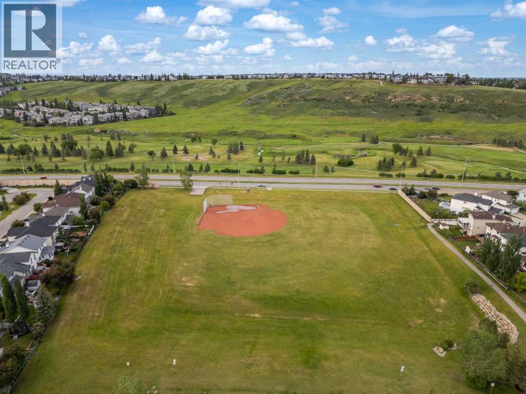 18 Hidden Creek Rise Nw, Calgary, Alberta T3A 6L5 - Photo 37 - A2290878