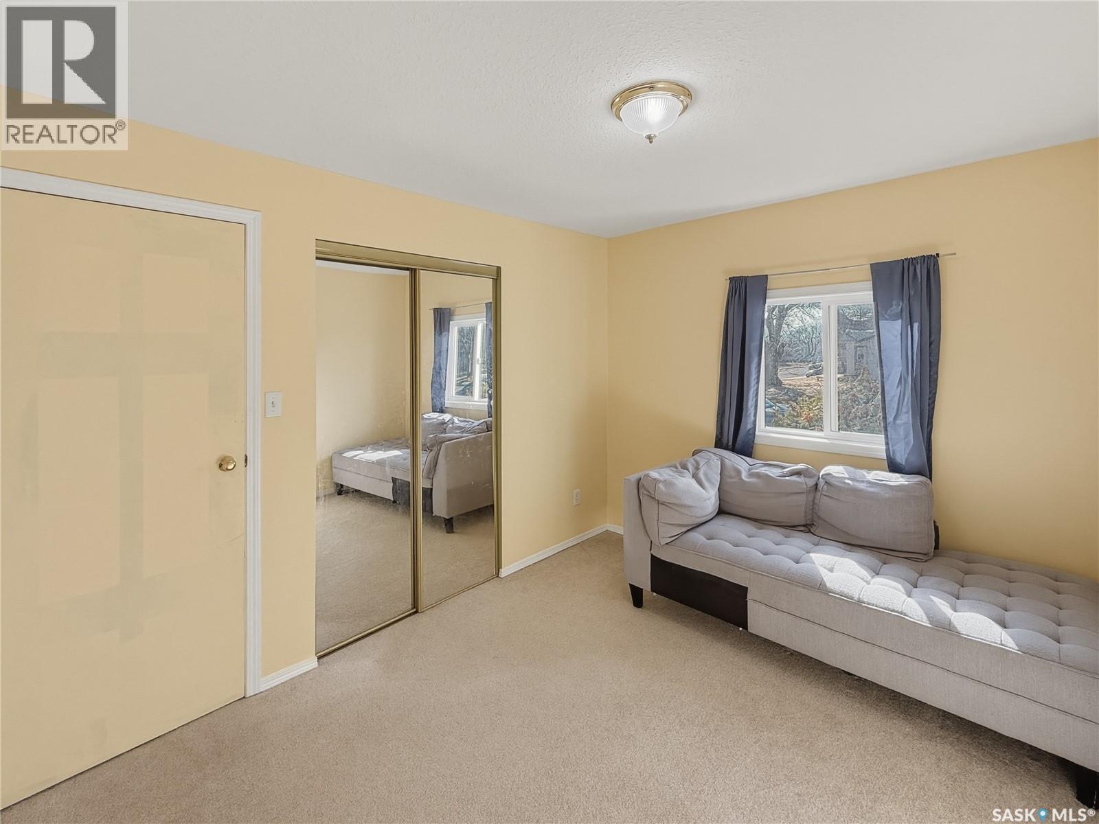 619 4th Avenue Nw, Swift Current, Saskatchewan  S9H 0V7 - Photo 13 - SK031541