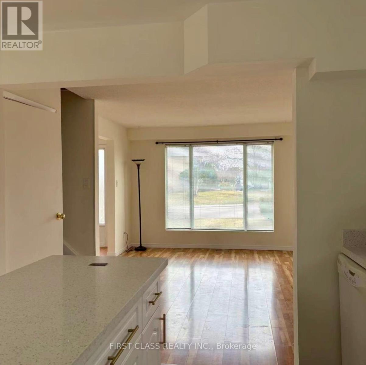 701 Leeder Court, Newmarket, Ontario  L3Y 5A8 - Photo 14 - N12894104