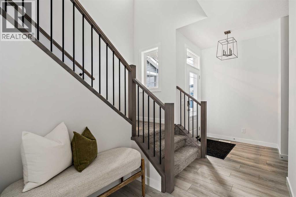 239 Creekstone Circle SW, Calgary, Alberta  T2X 5M5 - Photo 17 - A2276232