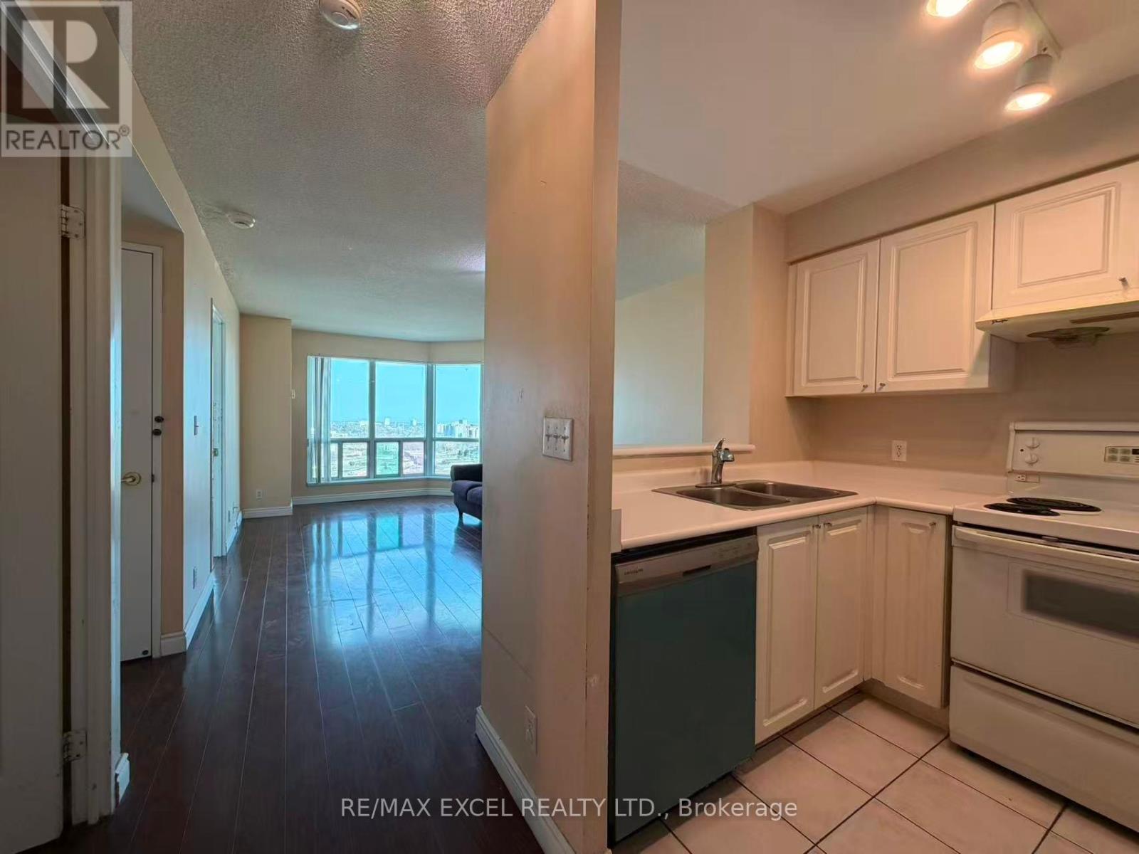 2309 - 11 Lee Centre Drive, Toronto, Ontario  M1H 3J5 - Photo 5 - E12942122