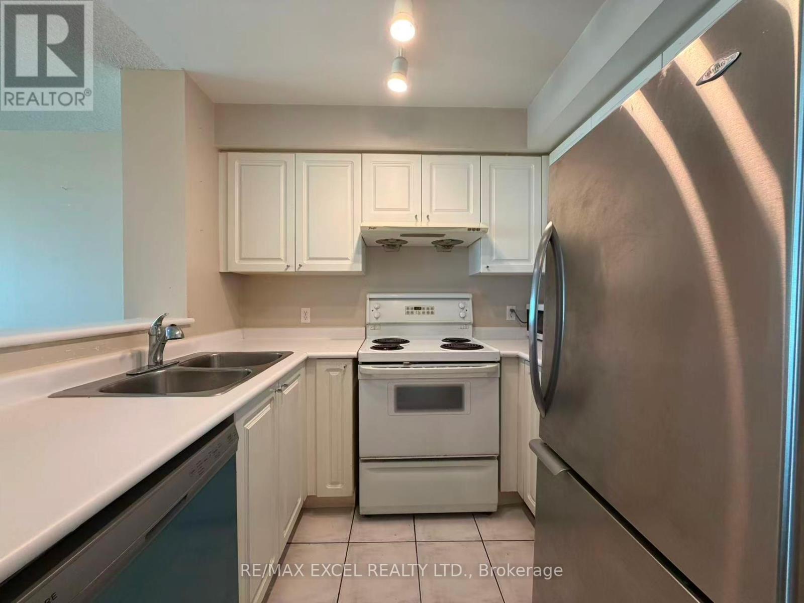 2309 - 11 Lee Centre Drive, Toronto, Ontario  M1H 3J5 - Photo 6 - E12942122