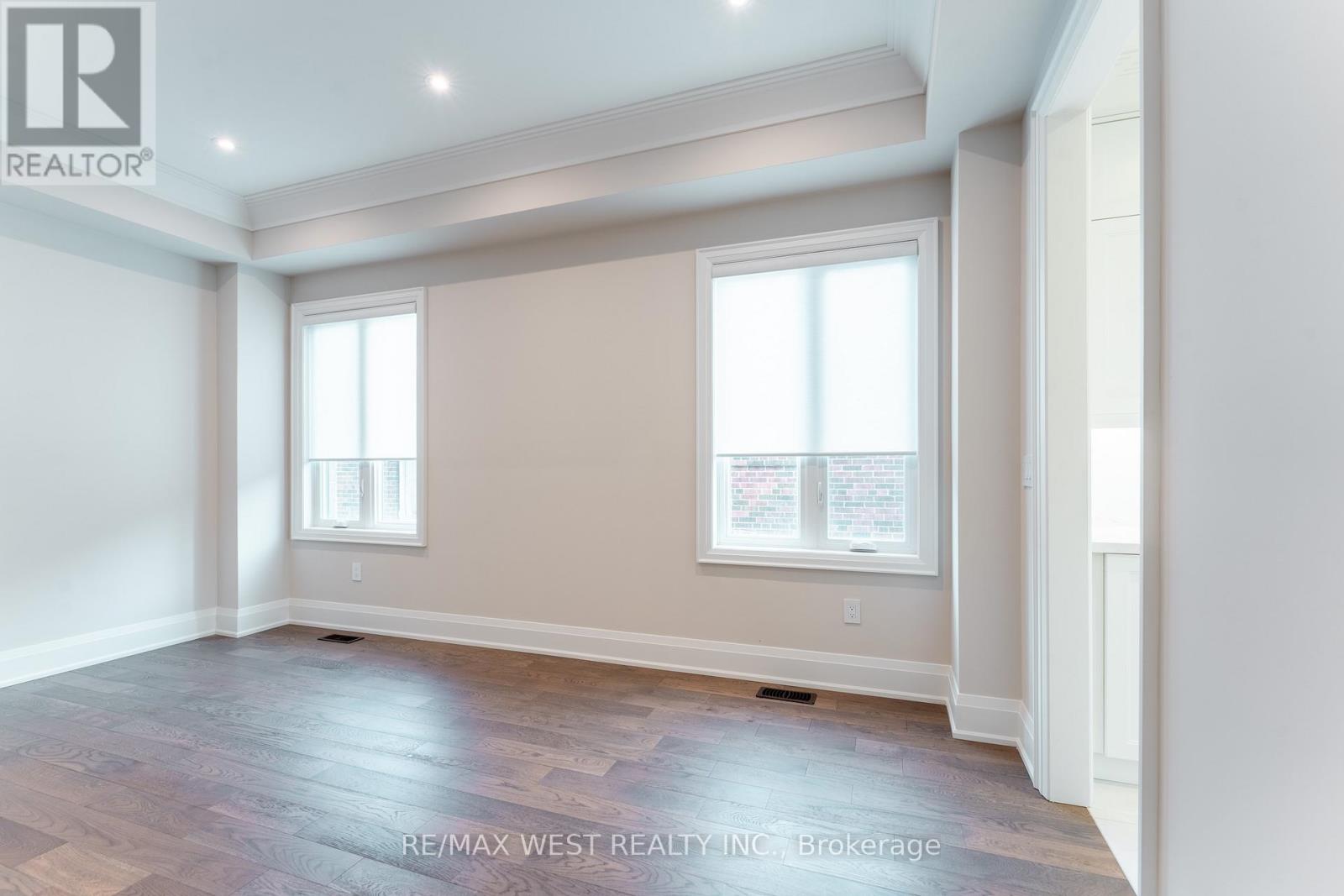 119 Jay Street, Toronto, Ontario  M6L 2M3 - Photo 10 - W12937606