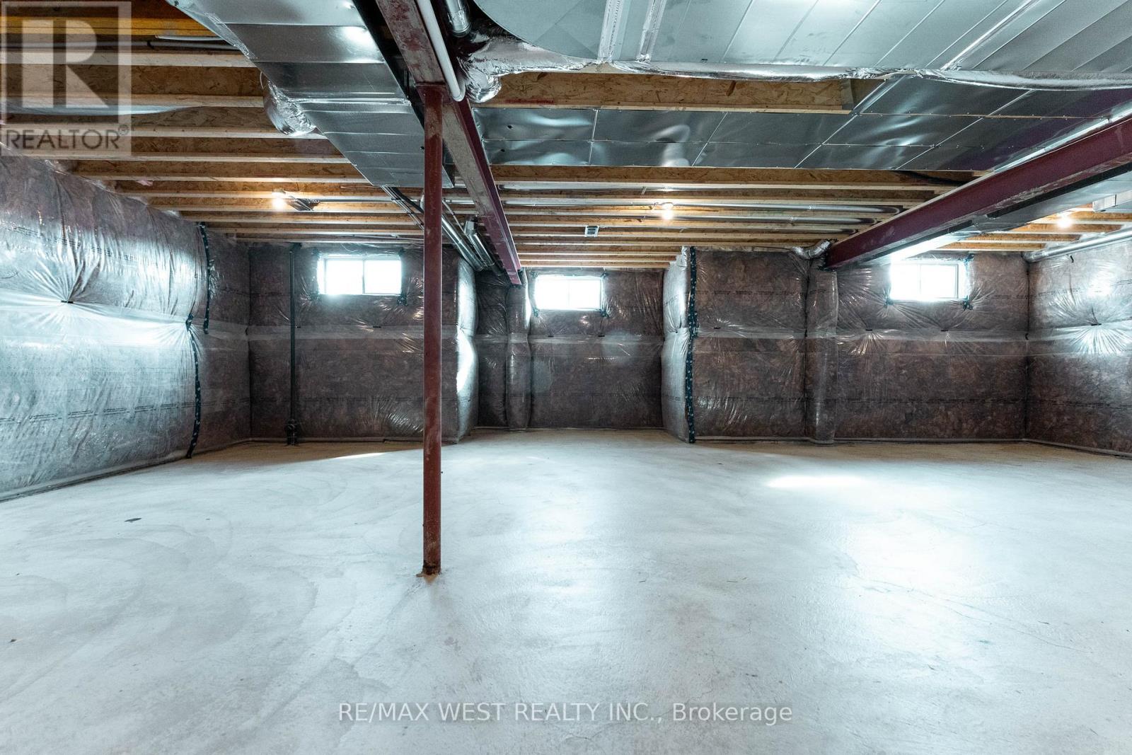 119 Jay Street, Toronto, Ontario  M6L 2M3 - Photo 43 - W12937606