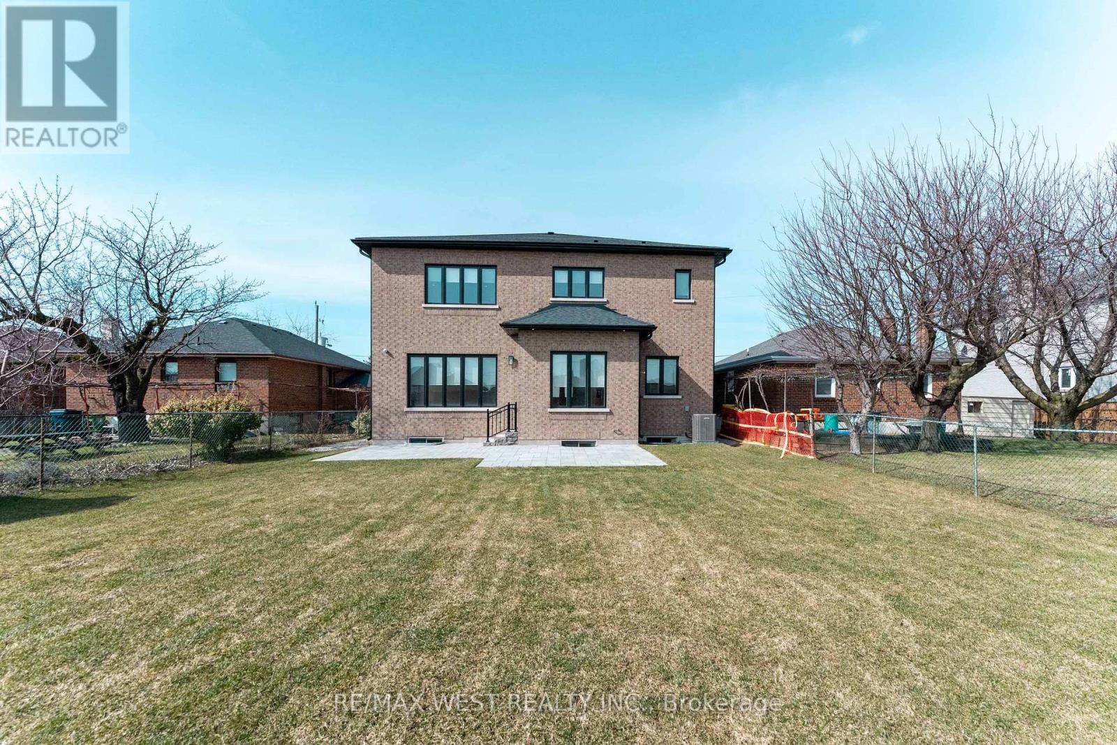 119 Jay Street, Toronto, Ontario  M6L 2M3 - Photo 47 - W12937606