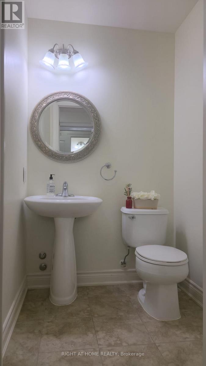 309 - 60 Ann Street, Caledon, Ontario  L7E 4G5 - Photo 9 - W12942124