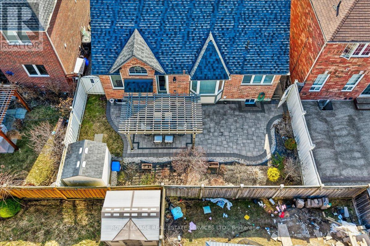 693 Savoline Boulevard, Milton, Ontario  L9T 0N2 - Photo 24 - W12942126