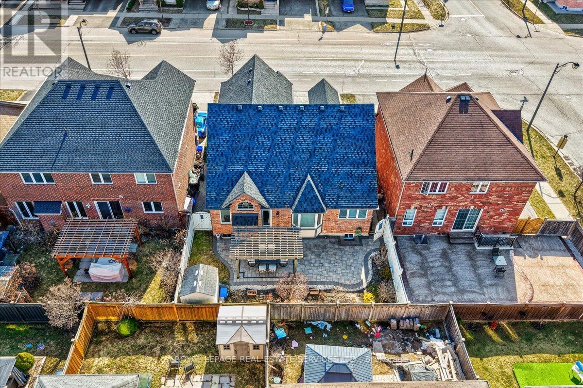 693 Savoline Boulevard, Milton, Ontario  L9T 0N2 - Photo 25 - W12942126