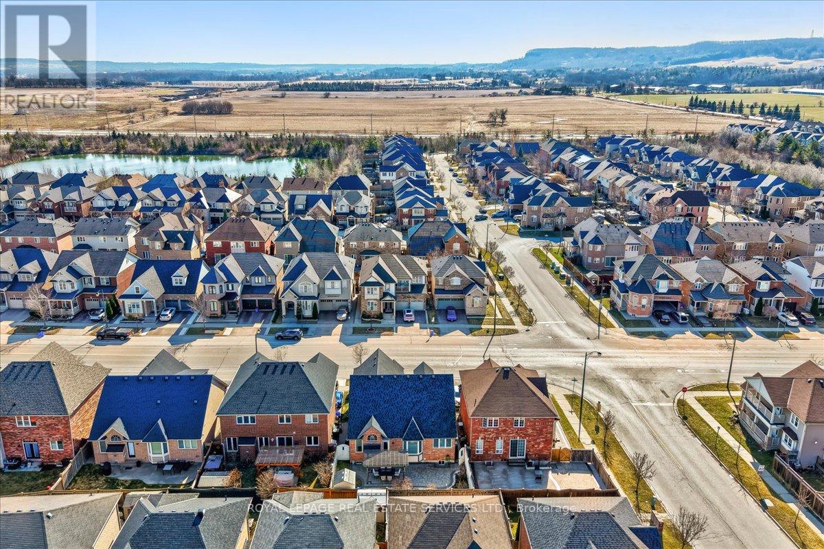 693 Savoline Boulevard, Milton, Ontario  L9T 0N2 - Photo 27 - W12942126