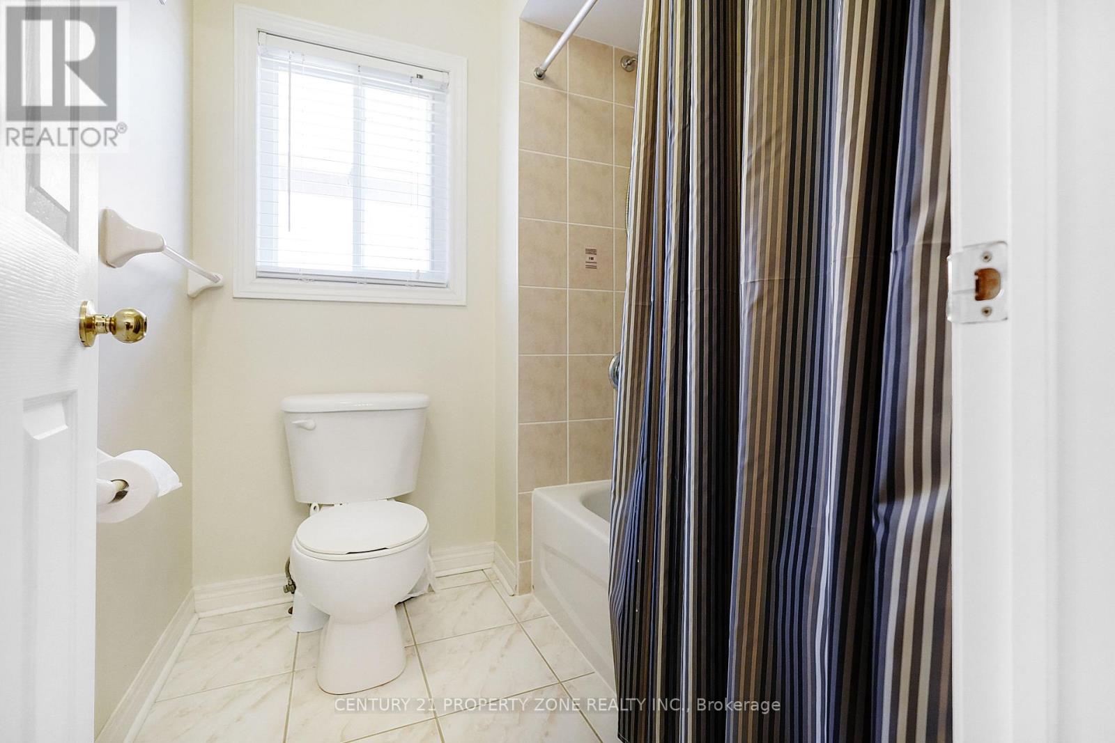 43 Alice Springs Crescent, Brampton, Ontario L6X 0R7 - Photo 36 - W12942134