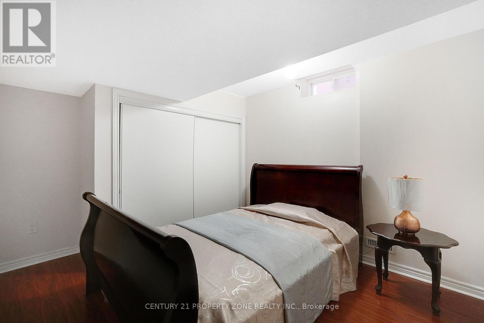 43 Alice Springs Crescent, Brampton, Ontario L6X 0R7 - Photo 37 - W12942134