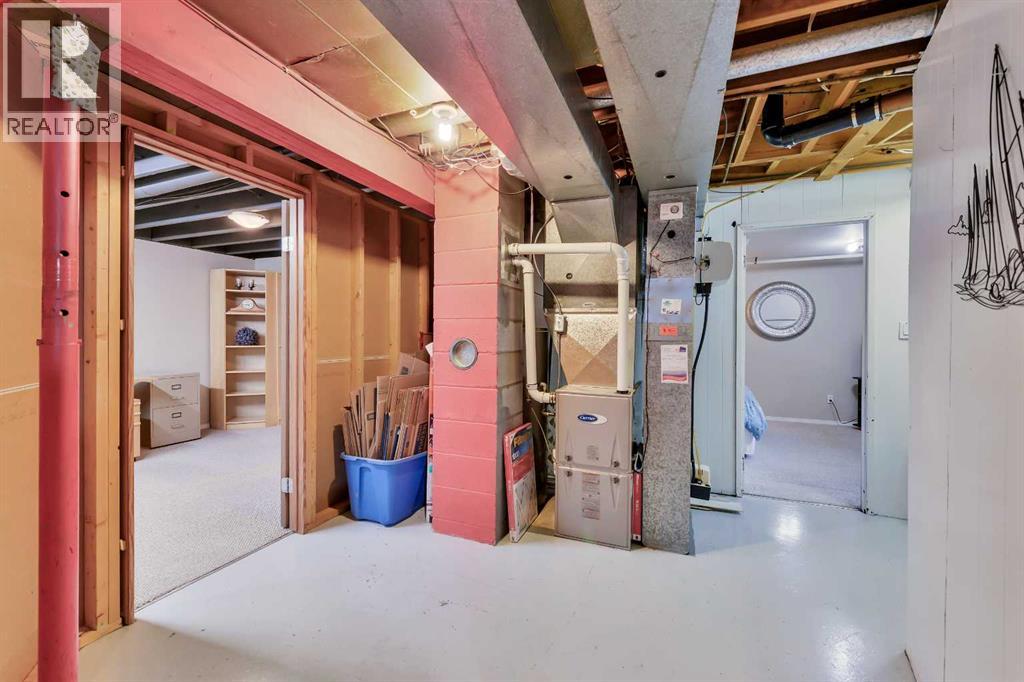 31 Mitchell Avenue, Red Deer, Alberta  T4N 0L5 - Photo 38 - A2288984