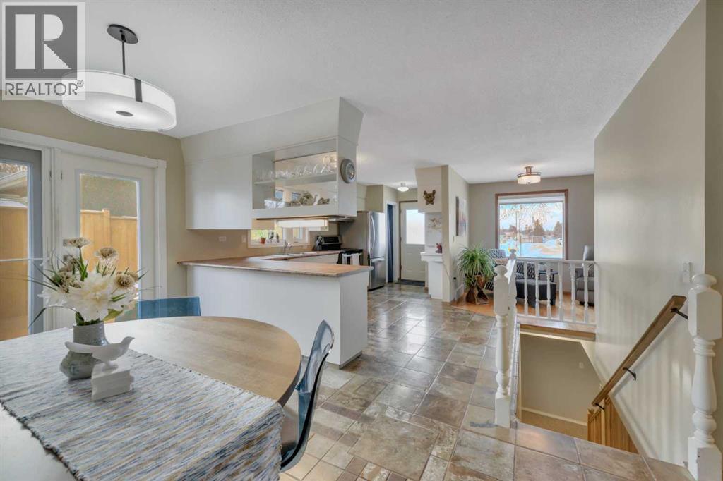 31 Mitchell Avenue, Red Deer, Alberta  T4N 0L5 - Photo 22 - A2288984