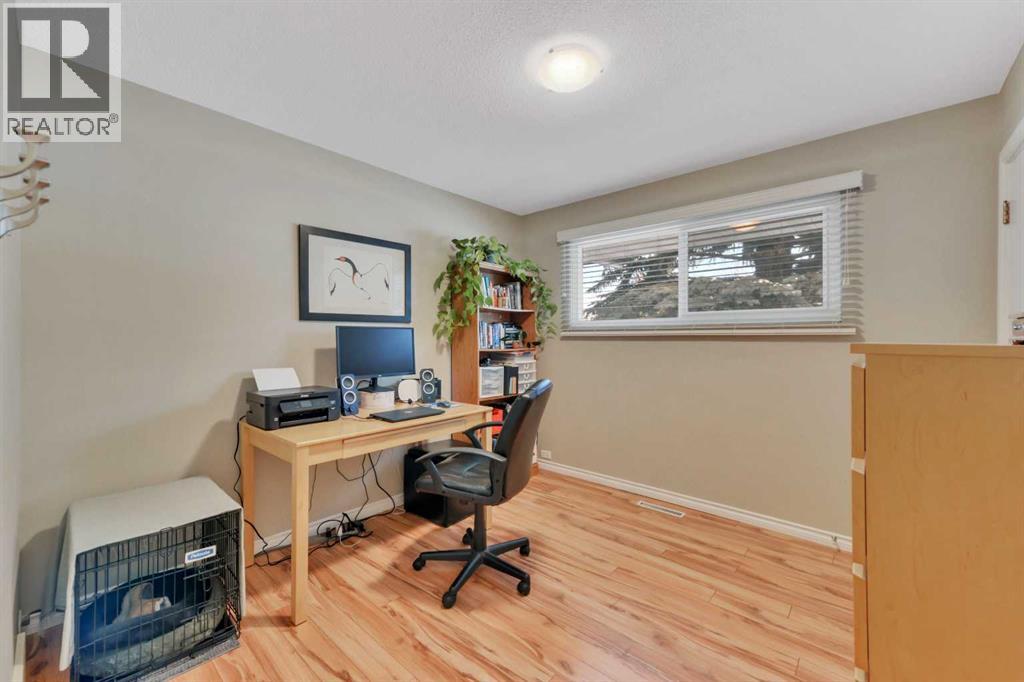 31 Mitchell Avenue, Red Deer, Alberta  T4N 0L5 - Photo 27 - A2288984