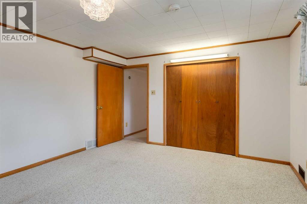 178 Windermere Road SW, Calgary, Alberta  T3C 3K8 - Photo 35 - A2269344