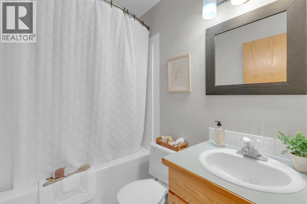 5023 36 Street, Sylvan Lake, Alberta  T4S 1B2 - Photo 15 - A2296606