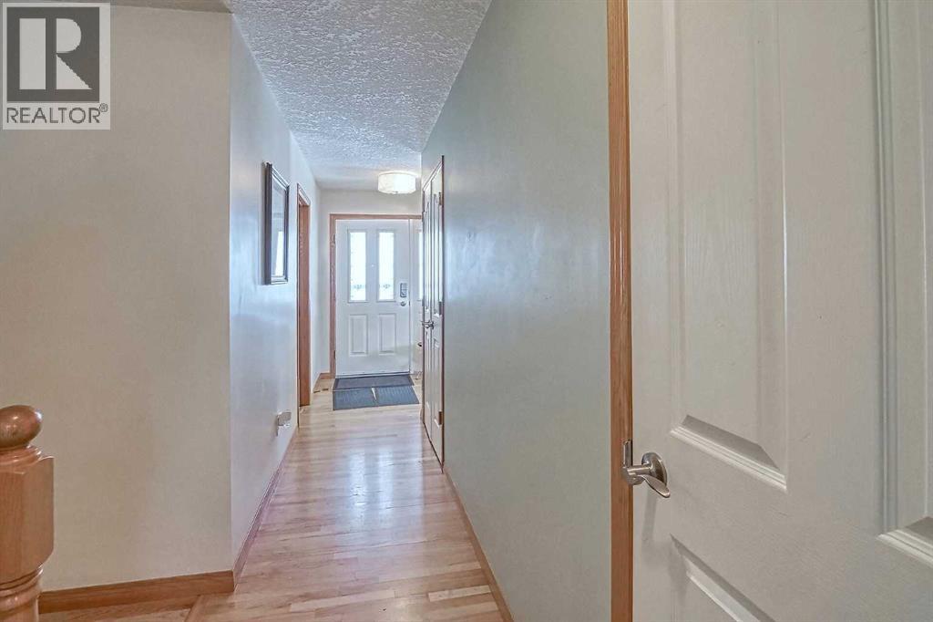 1701 Mossip Avenue, Crossfield, Alberta  T0M 0S0 - Photo 21 - A2289649