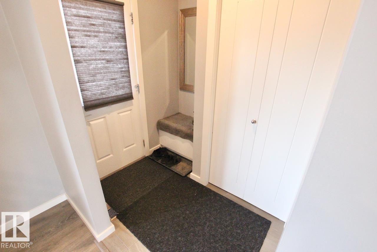 2652 Maple Wy Nw, Edmonton, Alberta  T6T 2G3 - Photo 18 - E4479948