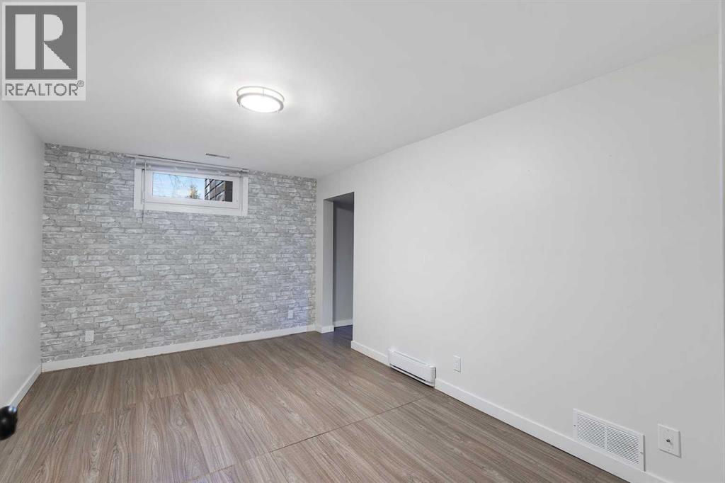 81 Westminster Drive SW, Calgary, Alberta  T3C 2T2 - Photo 25 - A2286445