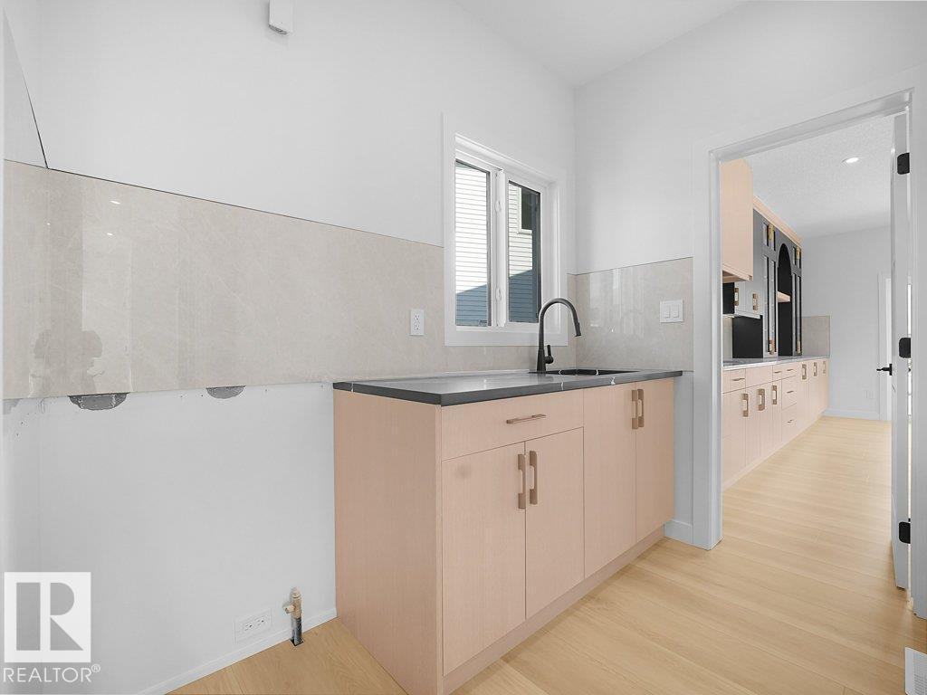 3327 Chernowsi Way Sw, Edmonton, Alberta  T6W 5H2 - Photo 23 - E4474649