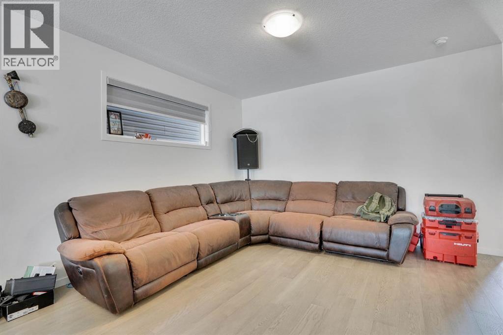 137 Seton Villas Se, Calgary, Alberta  T3M 3L8 - Photo 15 - A2295525