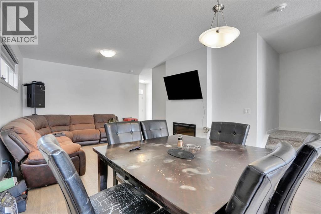 137 Seton Villas Se, Calgary, Alberta  T3M 3L8 - Photo 17 - A2295525