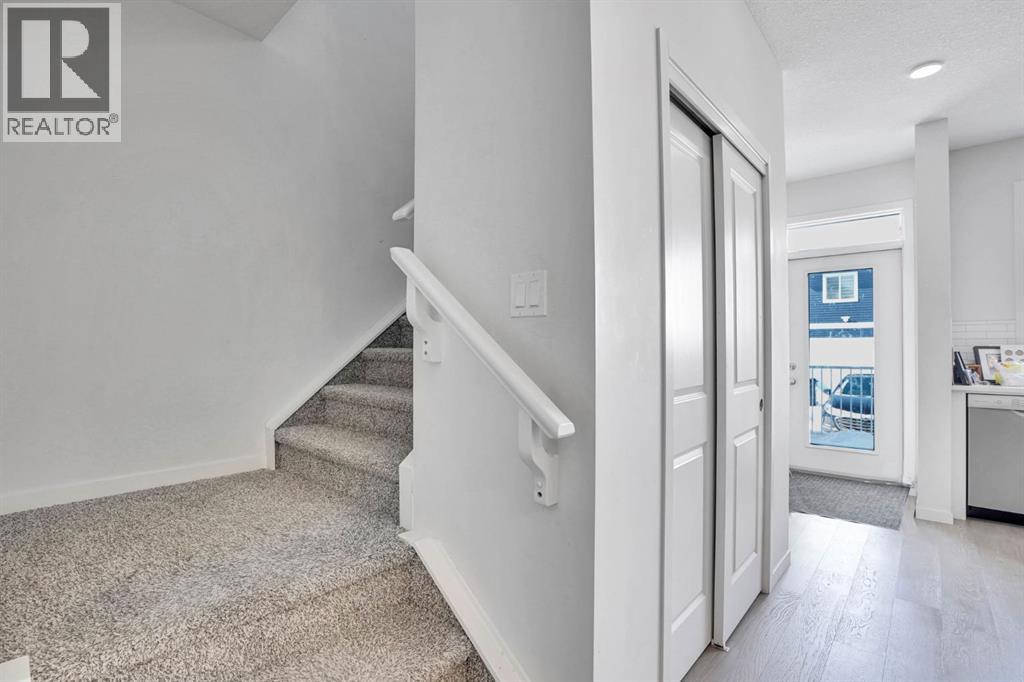 137 Seton Villas Se, Calgary, Alberta  T3M 3L8 - Photo 18 - A2295525