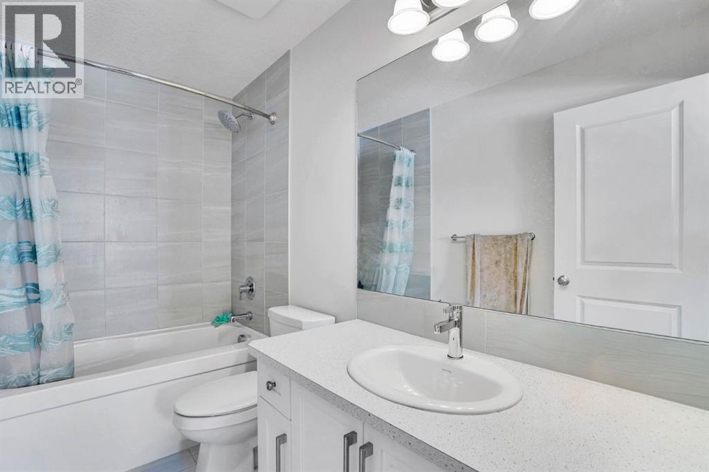 137 Seton Villas Se, Calgary, Alberta  T3M 3L8 - Photo 27 - A2295525