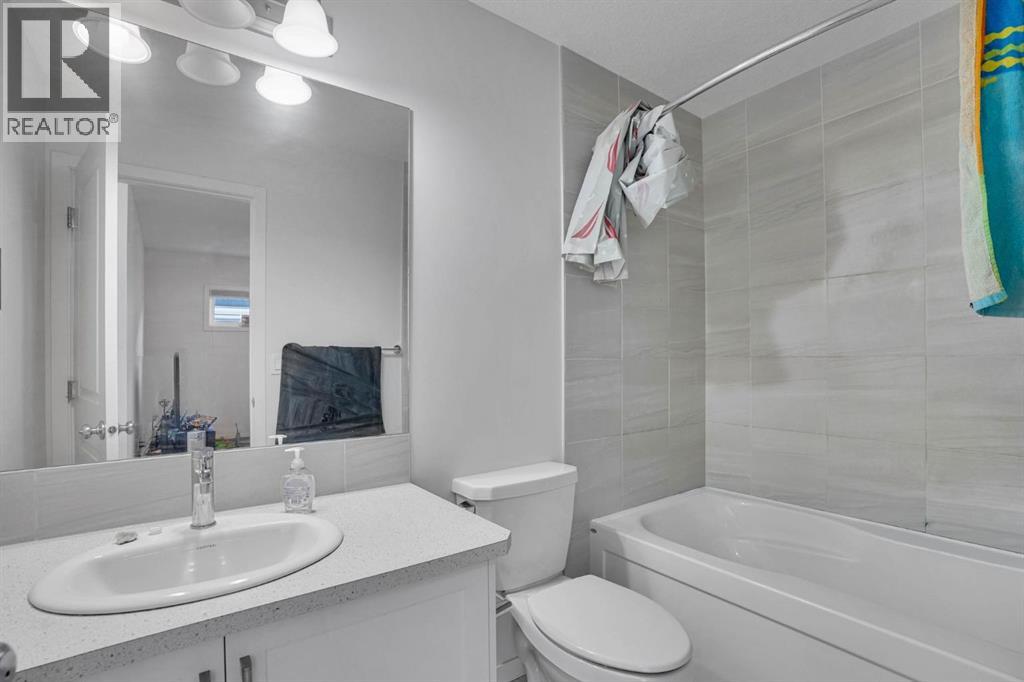 137 Seton Villas Se, Calgary, Alberta  T3M 3L8 - Photo 35 - A2295525