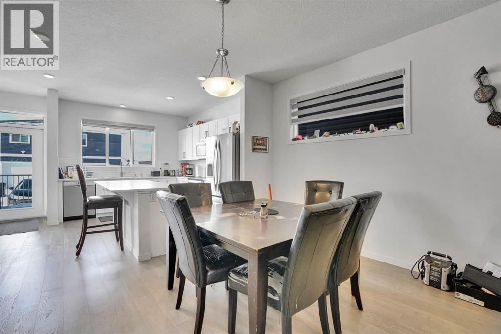 137 Seton Villas Se, Calgary, Alberta  T3M 3L8 - Photo 4 - A2295525