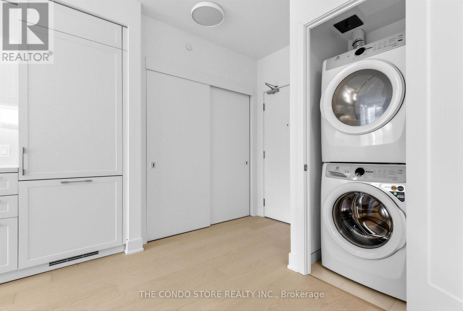 508 - 8 Manor Road W, Toronto, Ontario  M4S 0E6 - Photo 12 - C12942140