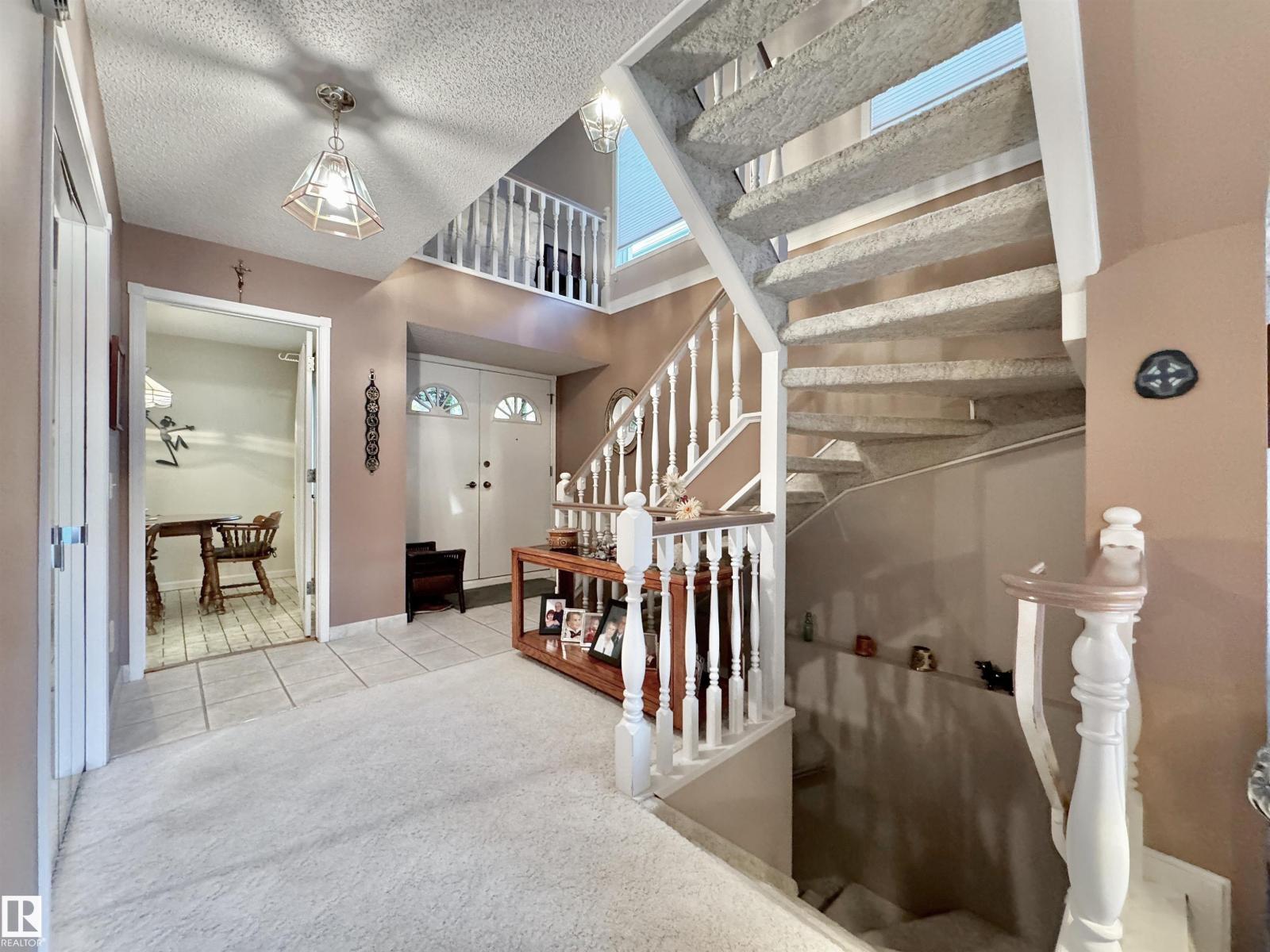 1057 109 St Nw Nw, Edmonton, Alberta  T6J 5G2 - Photo 3 - E4479949