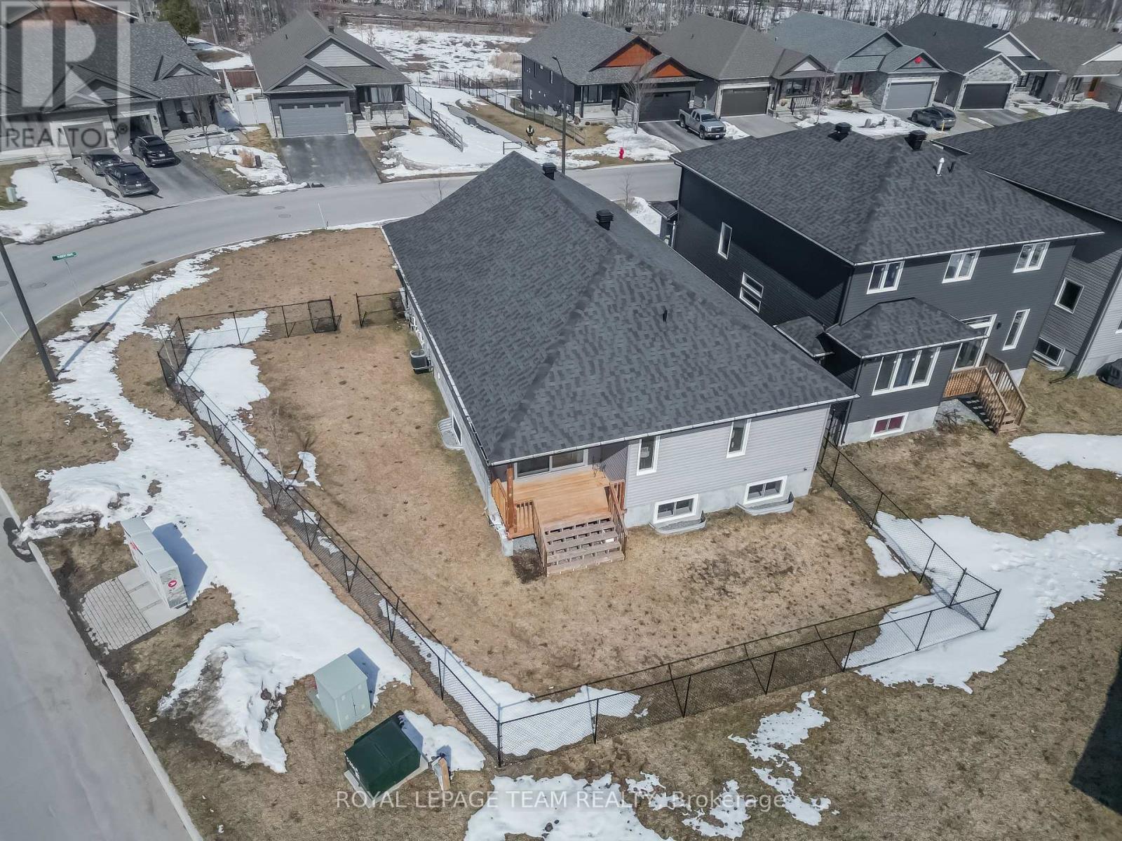 20 Seabert Drive, Arnprior, Ontario  K7S 0H9 - Photo 40 - X12942146