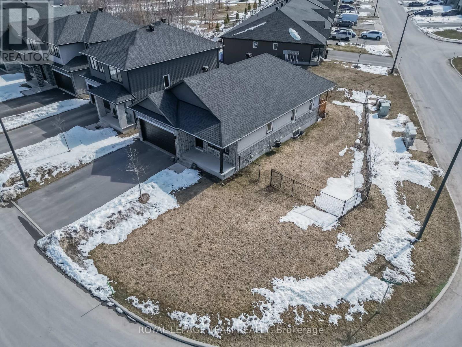 20 Seabert Drive, Arnprior, Ontario  K7S 0H9 - Photo 43 - X12942146