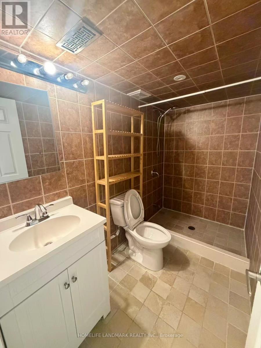 Bsmt - 74 Herefordshire Crescent, Newmarket, Ontario  L9N 0B6 - Photo 10 - N12942160