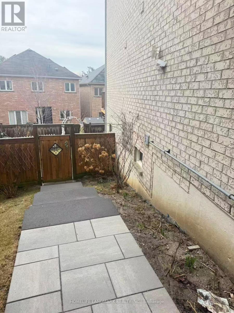 Bsmt - 74 Herefordshire Crescent, Newmarket, Ontario  L9N 0B6 - Photo 12 - N12942160